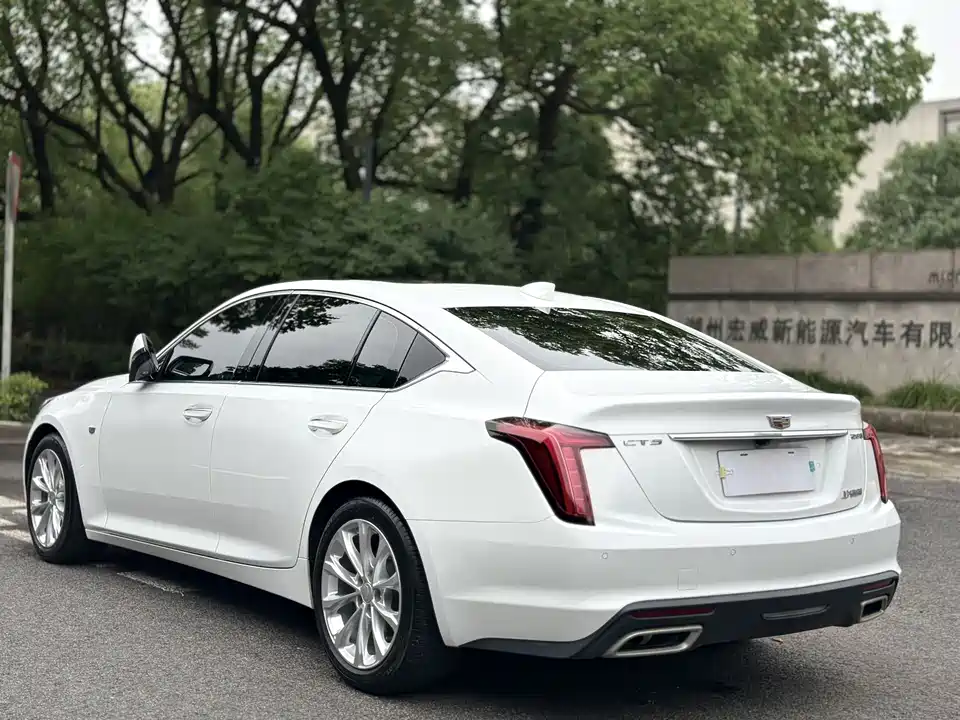 Cadillac CT5