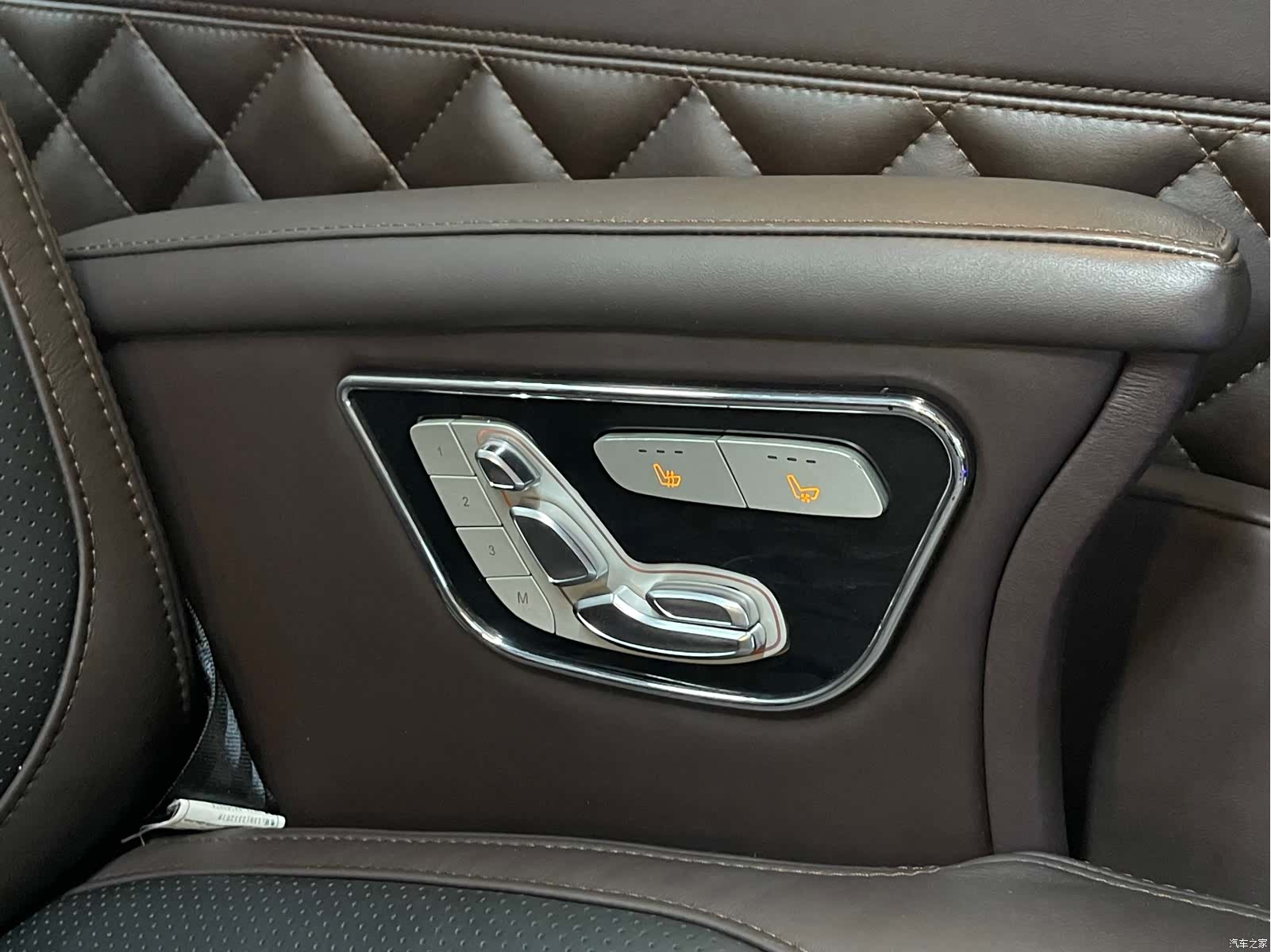 Mercedes-Benz 7, 2019 27