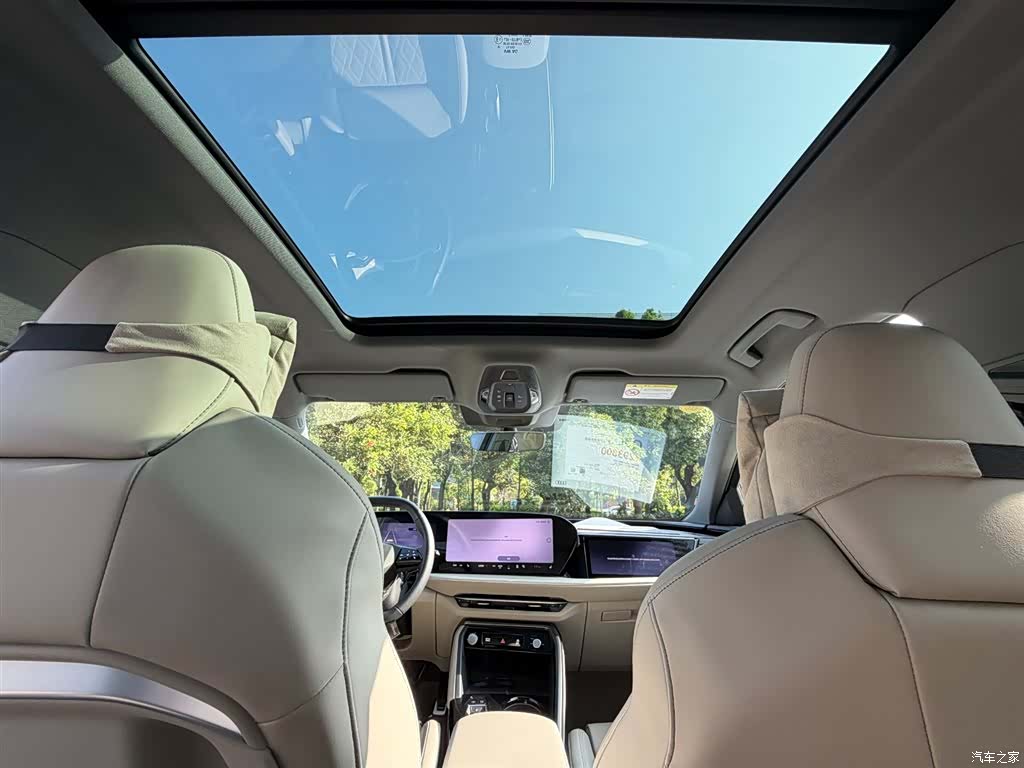 Audi Q5L, 2026 23