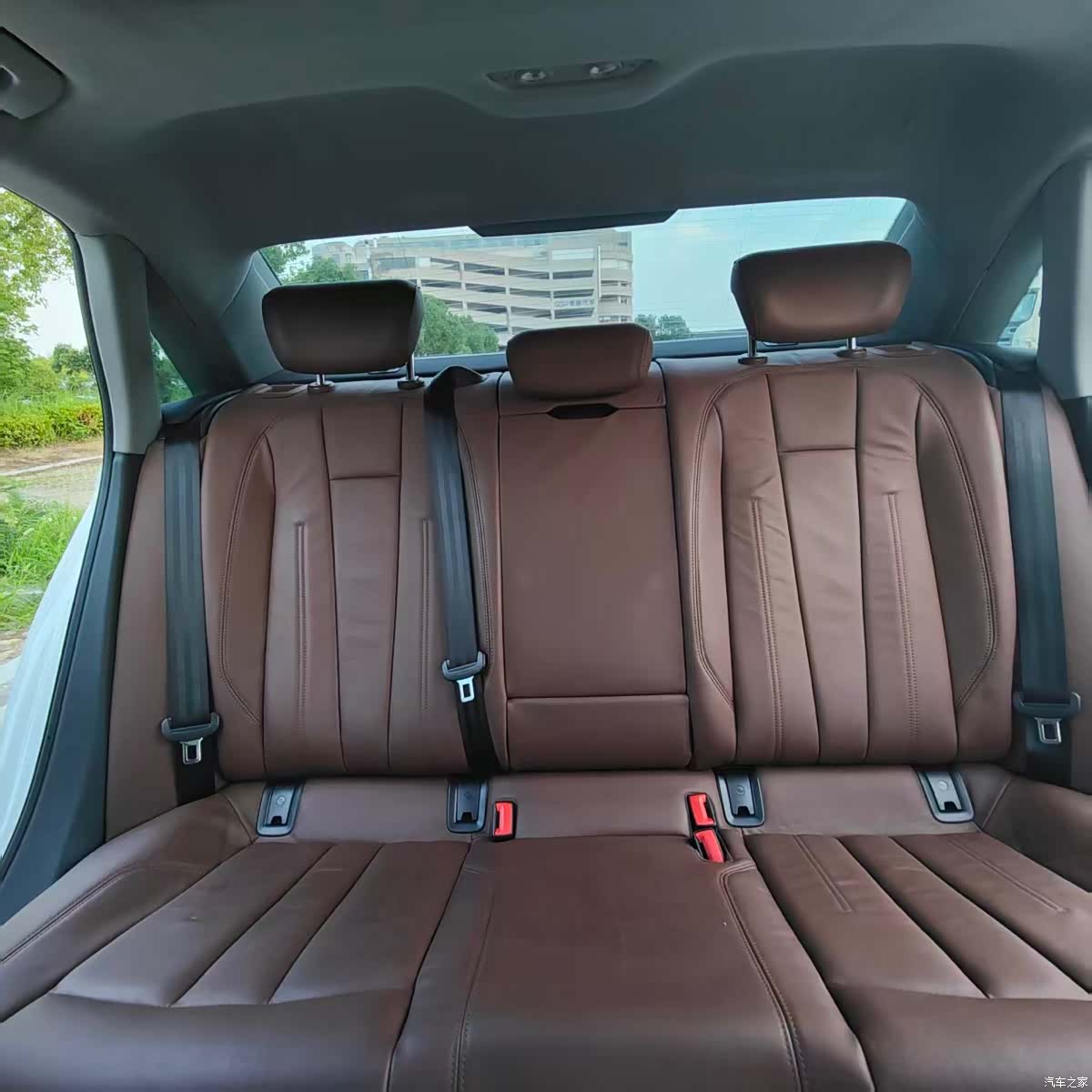 Audi A4L, 2017 14