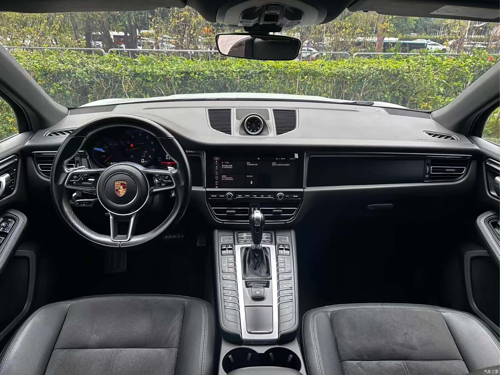 Porsche Macan, 2020 9