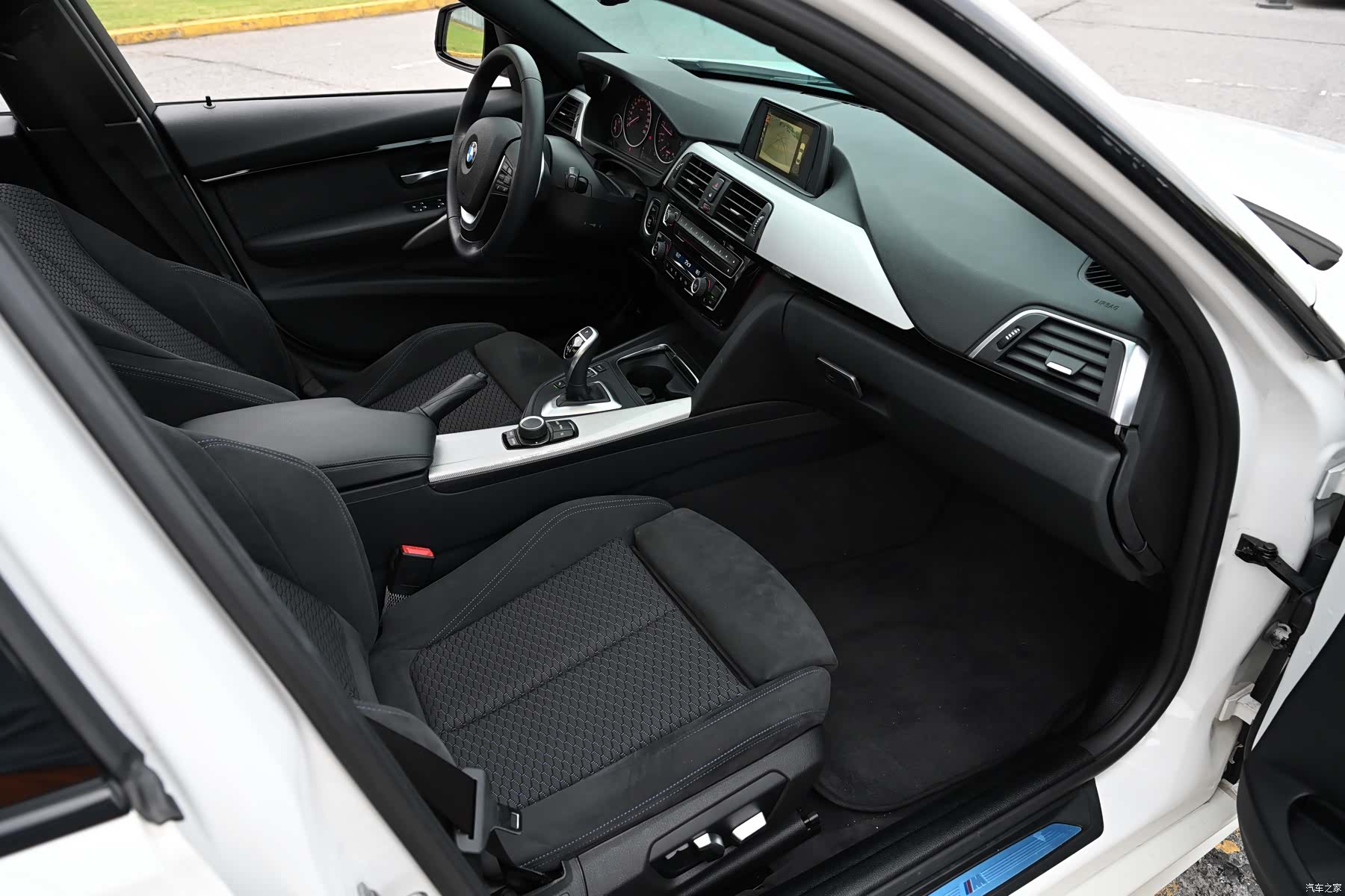 BMW 3 Series, 2017 15