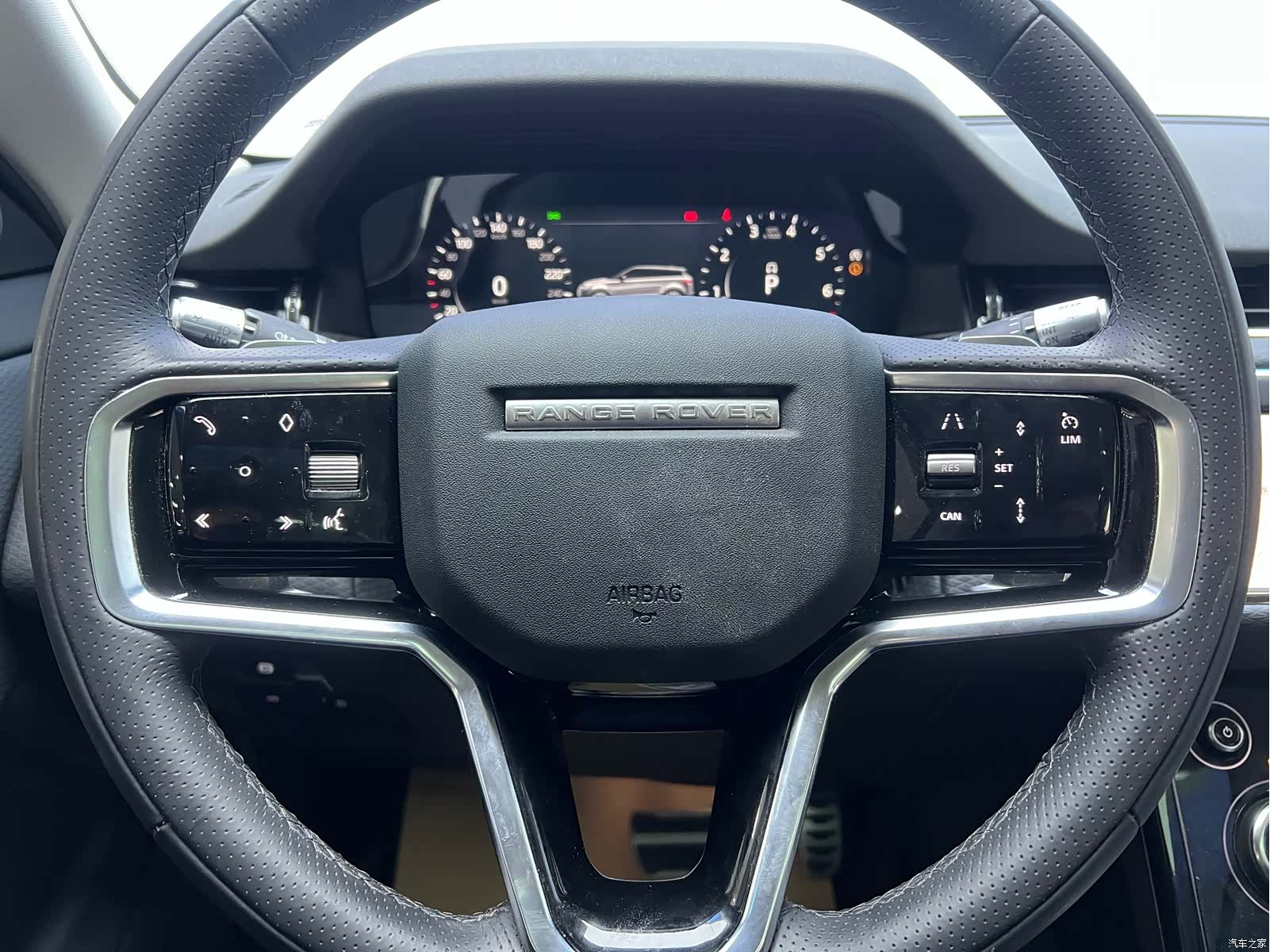 Land Rover Range Rover, 2023 11