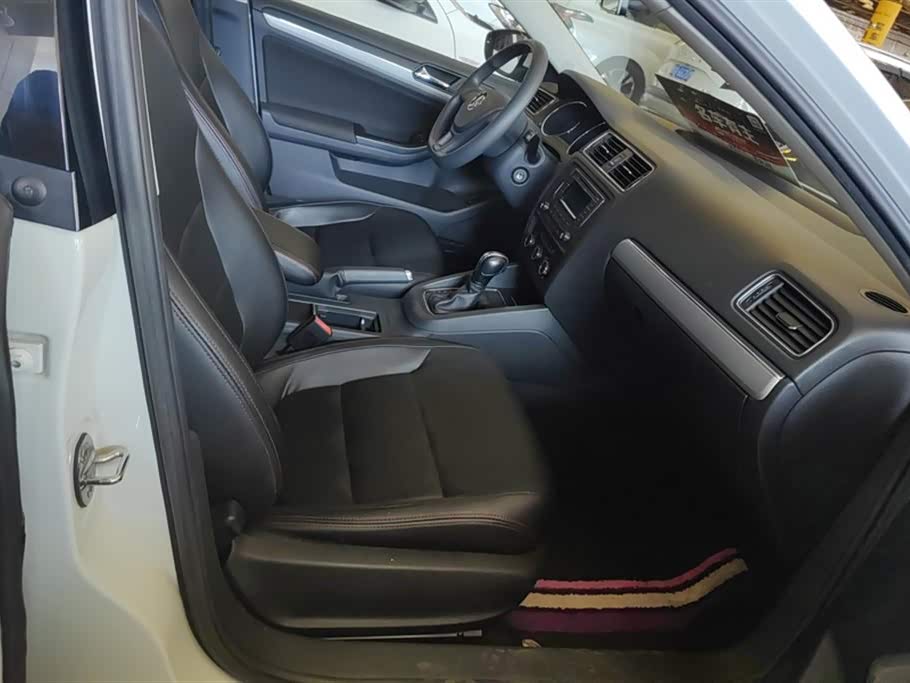 Volkswagen Sagitar Volkswagen Sagitar