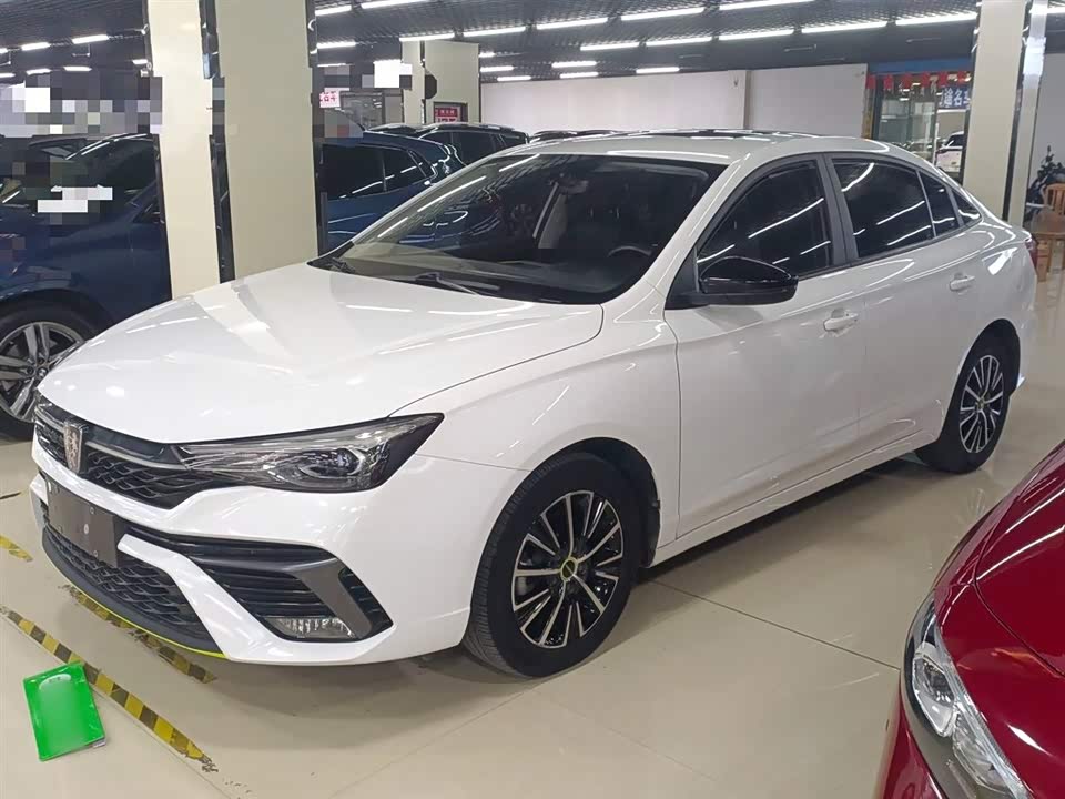 Roewe i5