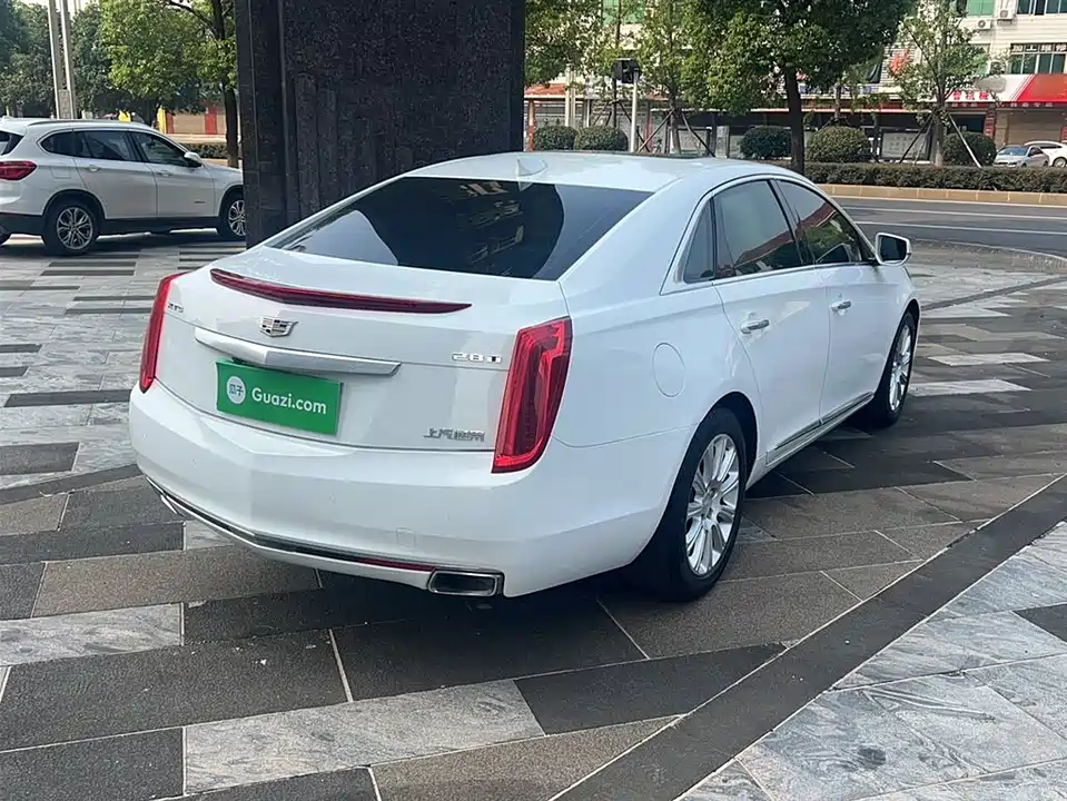 Cadillac XTS