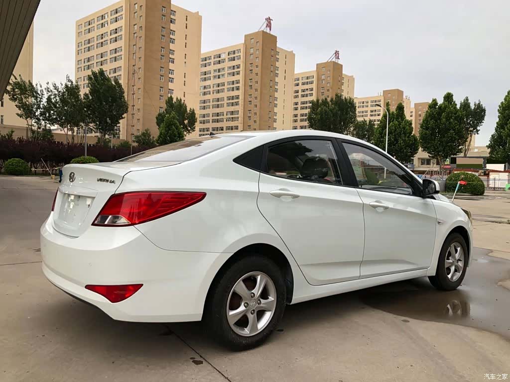 Hyundai GLS, 2016 4