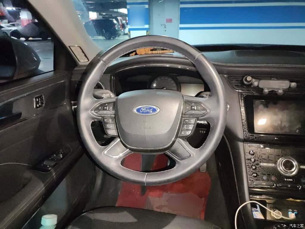Ford Taurus, 2017 11