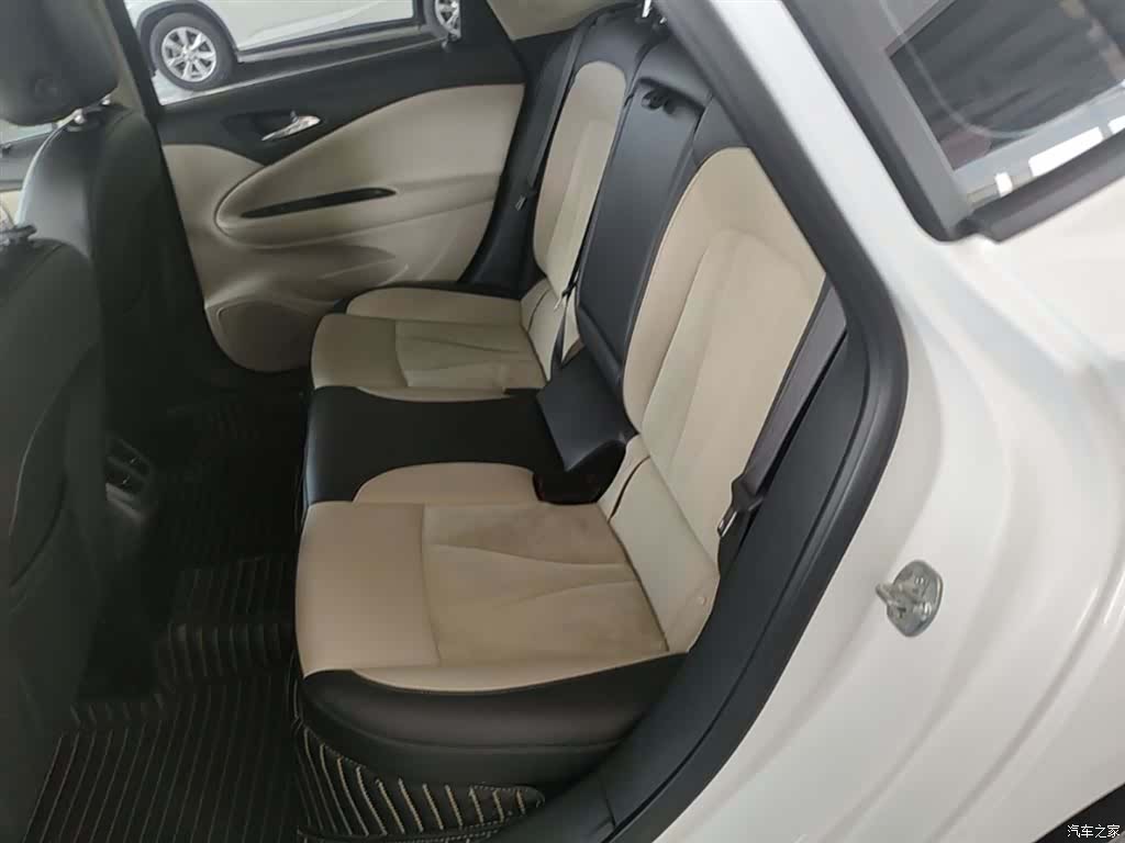 Buick Verano, 2019 17