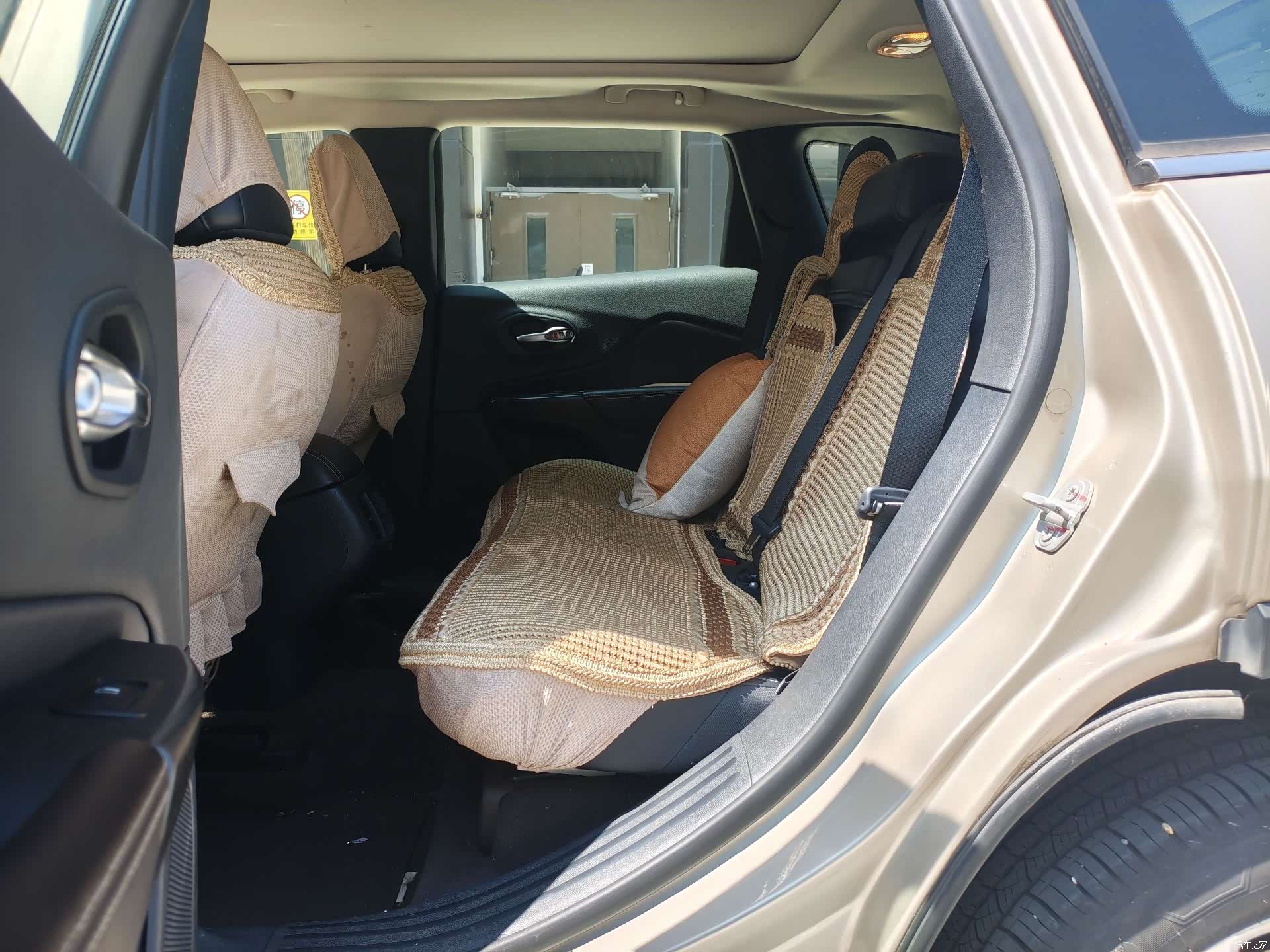 Jeep Cherokee, 2016 6