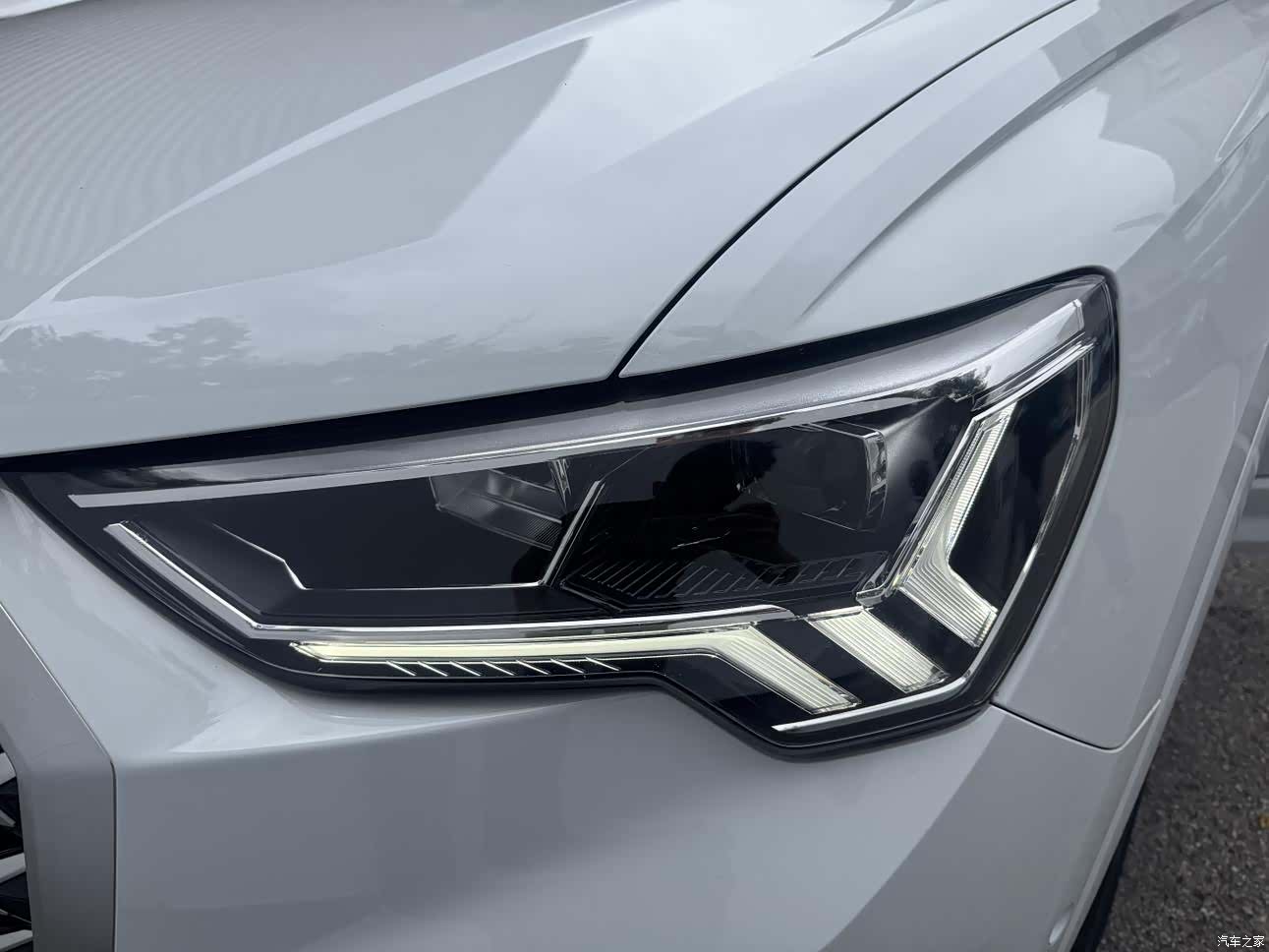 Audi Q3, 2024 3