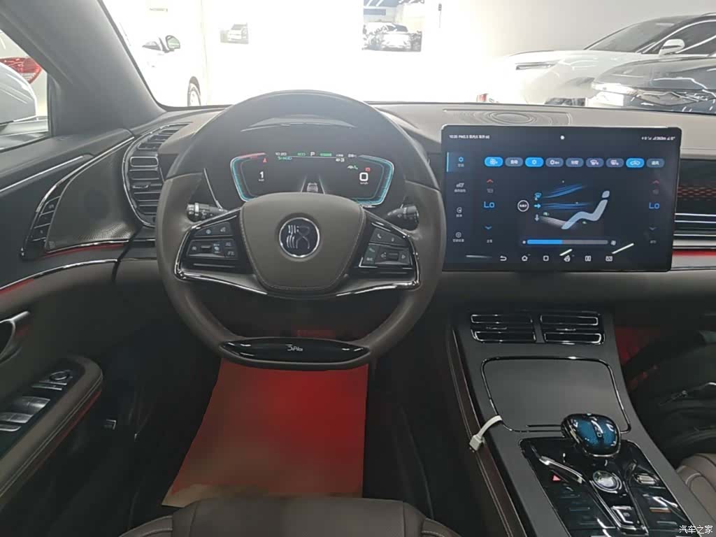 BYD Han, 2022 11