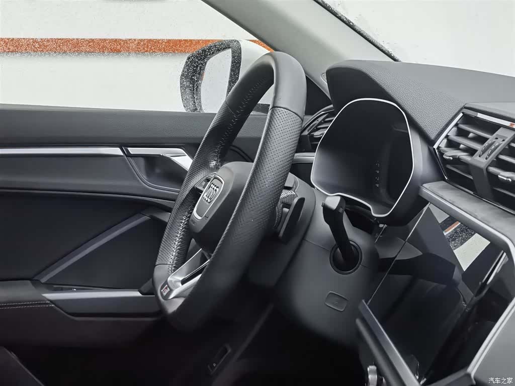 Audi Q3, 2020 22