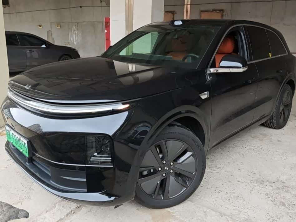 Li Auto L6