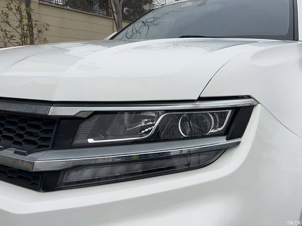 Zotye X7, 2017 3