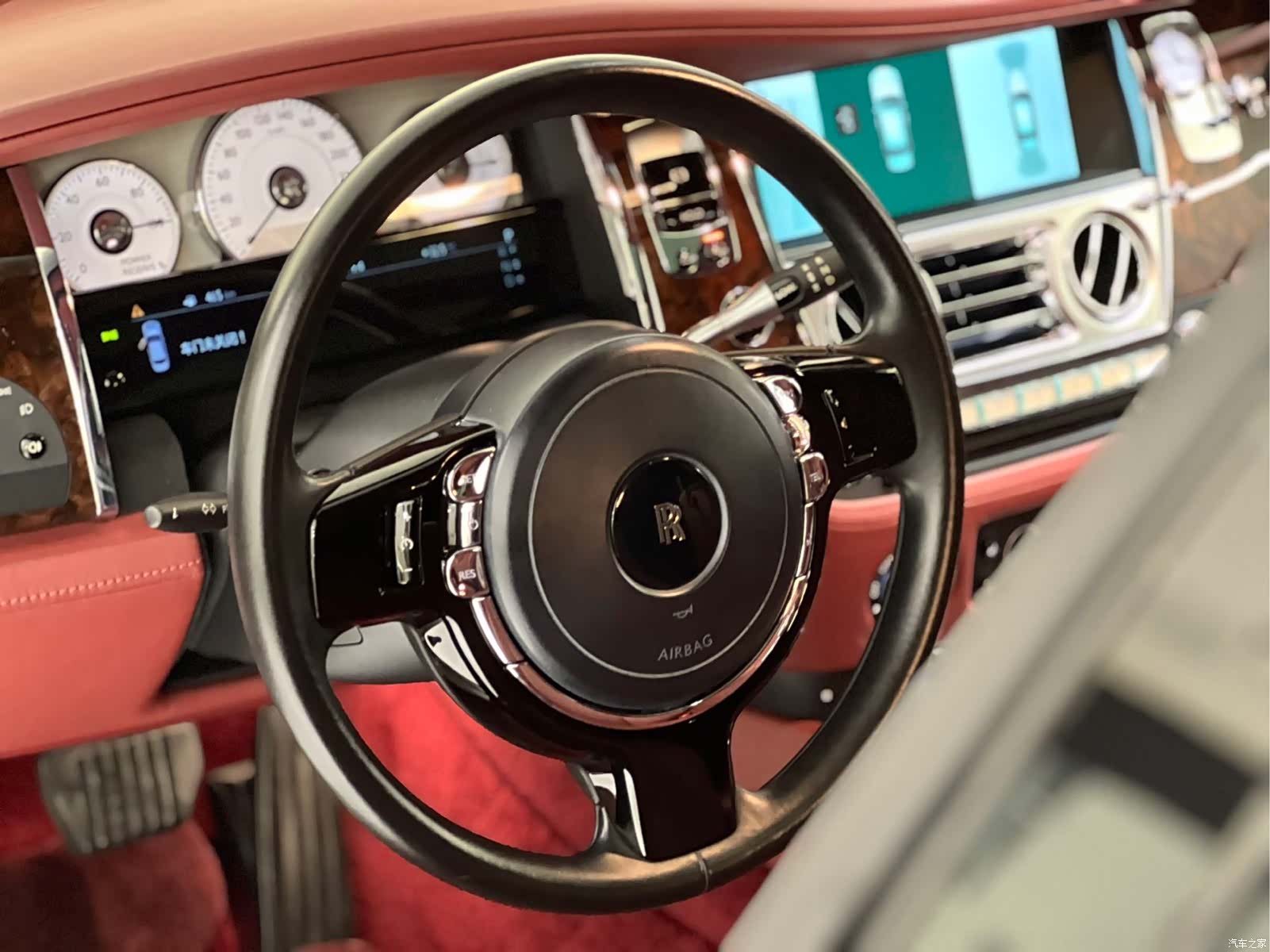 Rolls-Royce Ghost, 2018 все фото