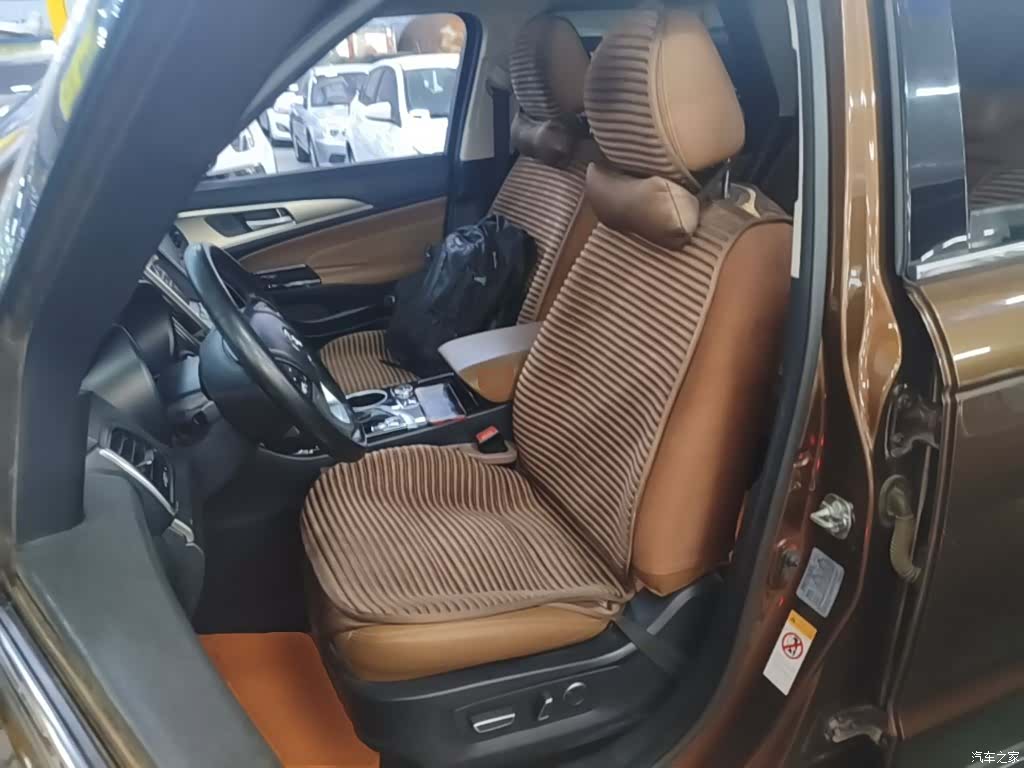 Changan CS95, 2018 15