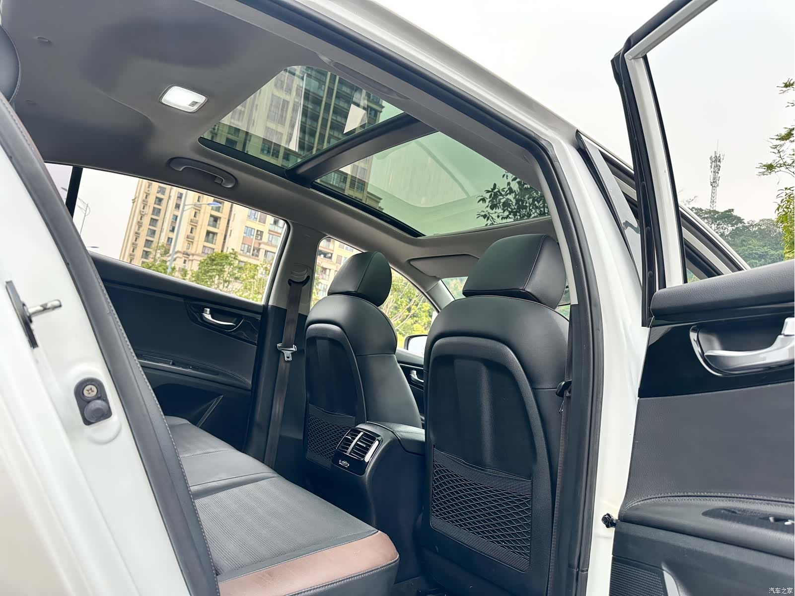 Kia GLS, 2018 24