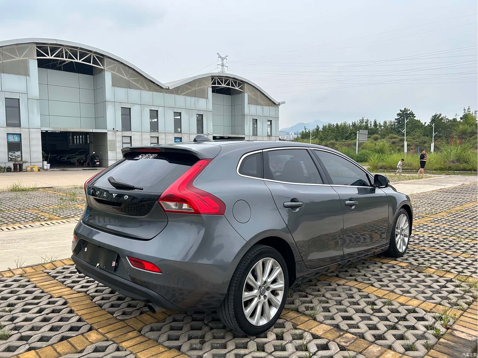 Volvo V40, 2016 6