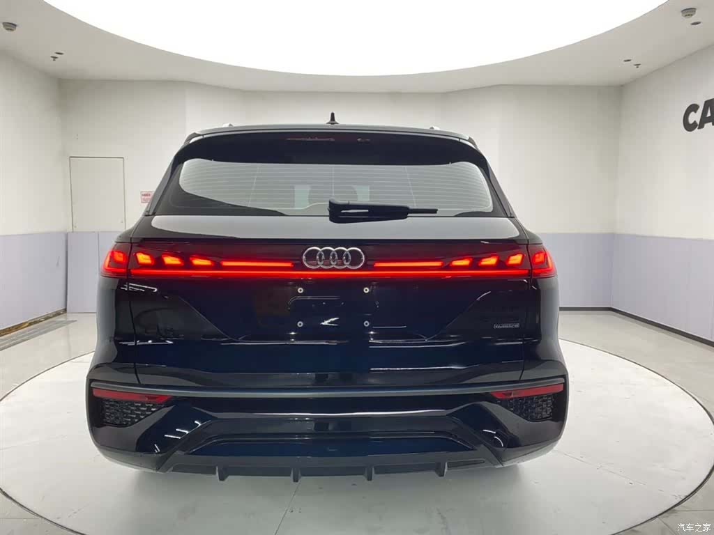 Audi Q6, 2023 6