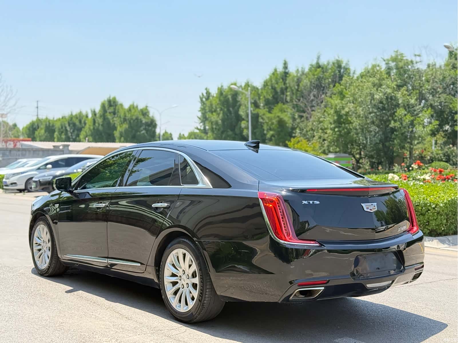 Cadillac XTS, 2017 9