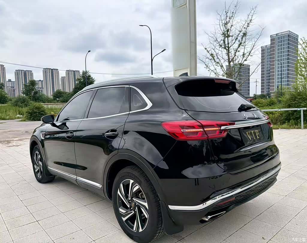 Hongqi HS5, 2022 12