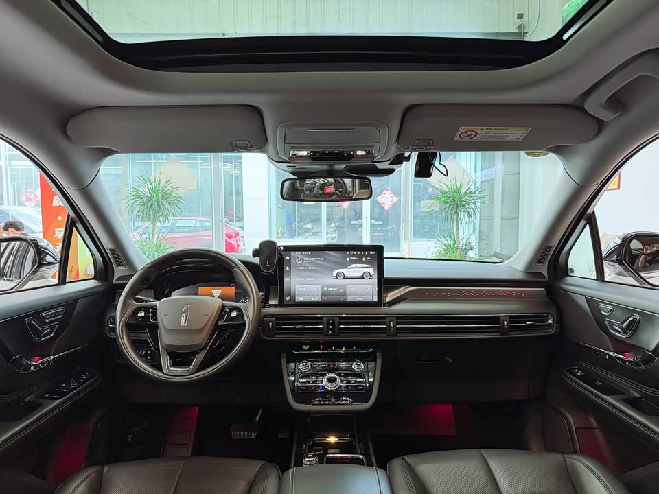 Lincoln Adventurer