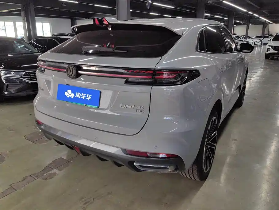 Changan UNI-K Smart iDD