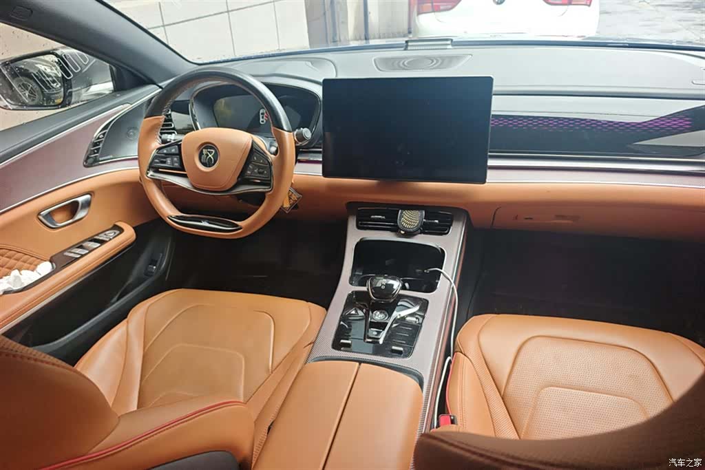 BYD Han, 2022 12