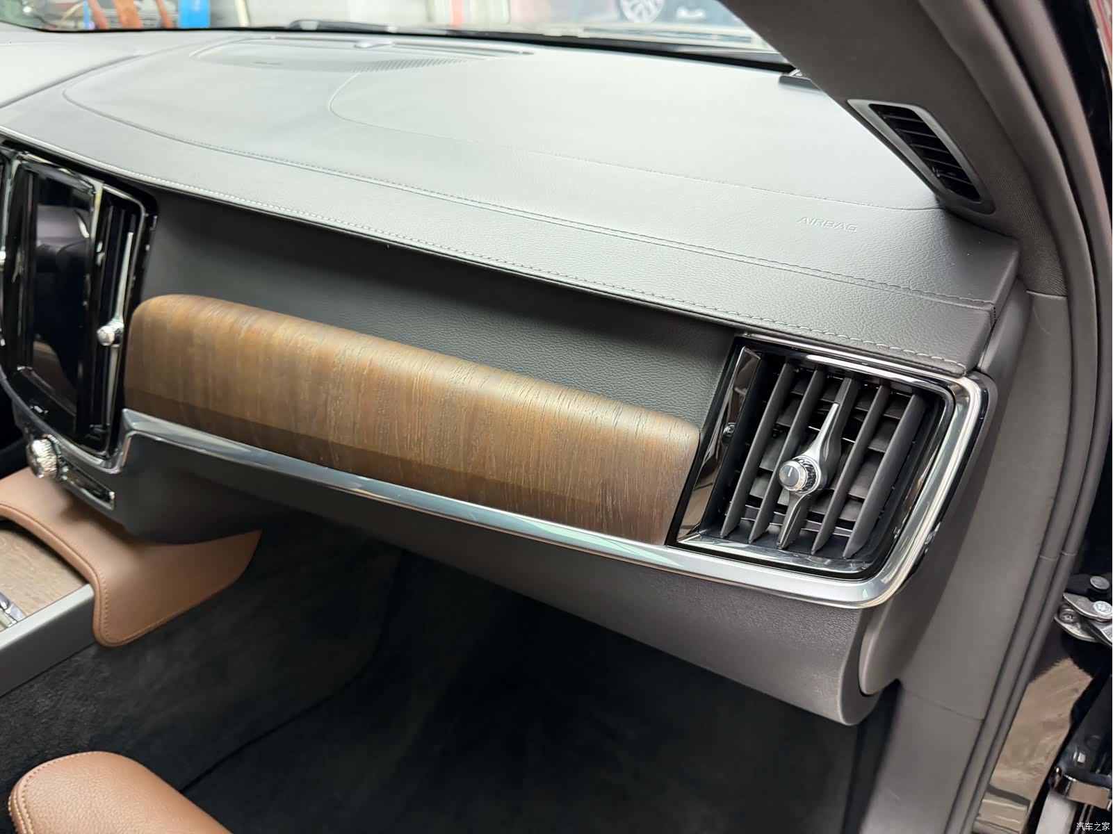 Volvo S90, 2021 28