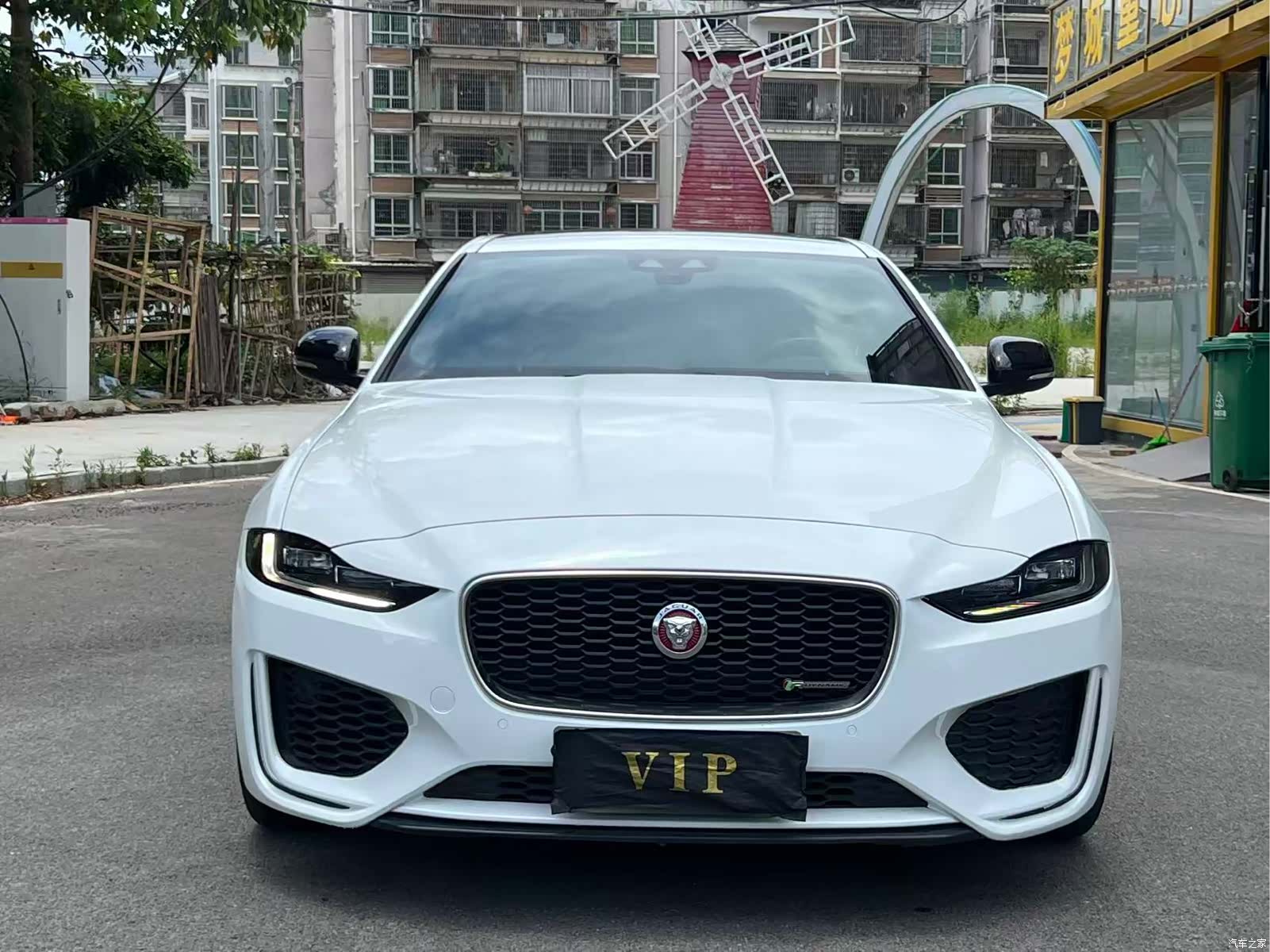 Land Rover XEL, 2020 2