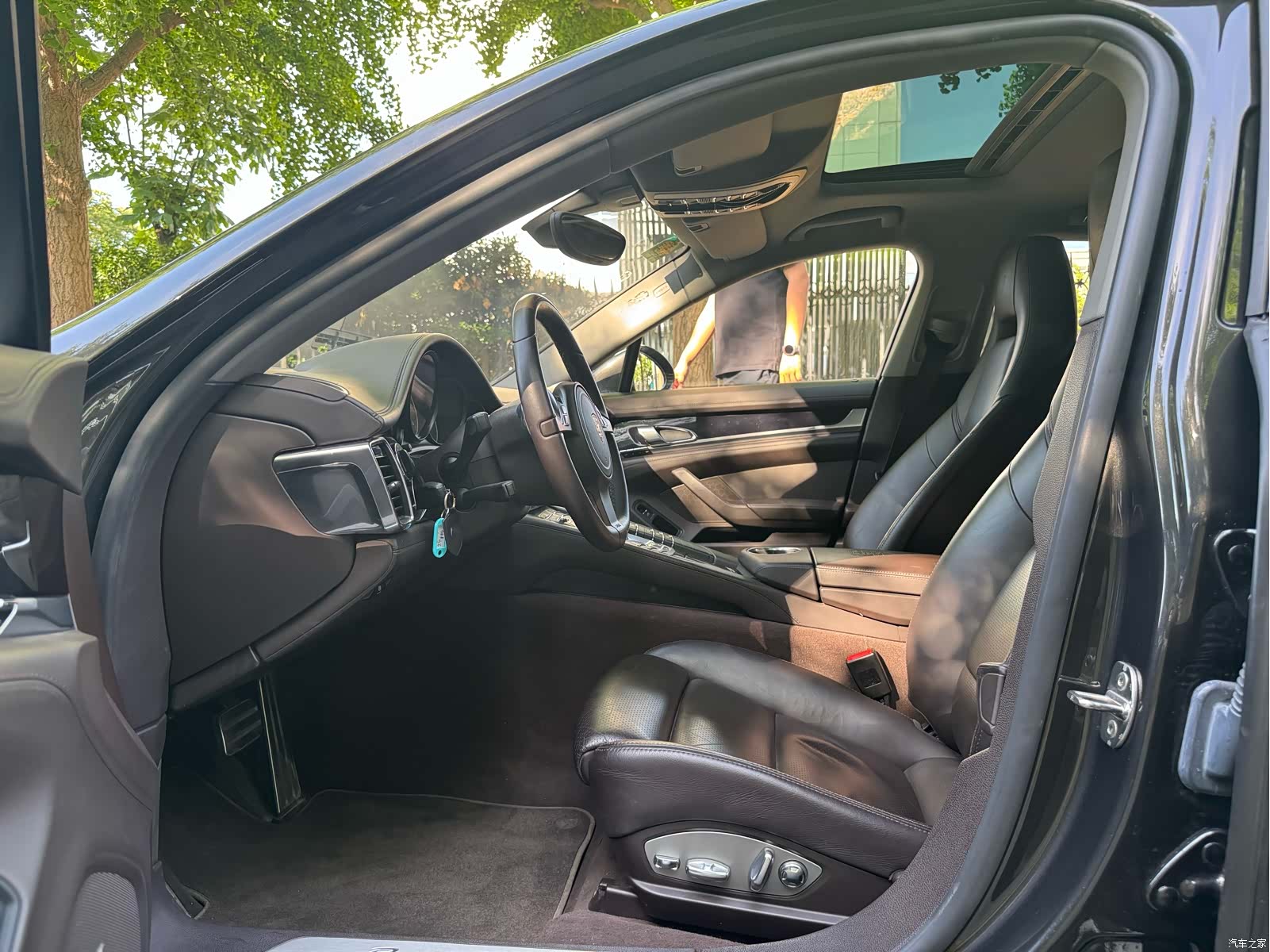 Porsche Panamera, 2011 25