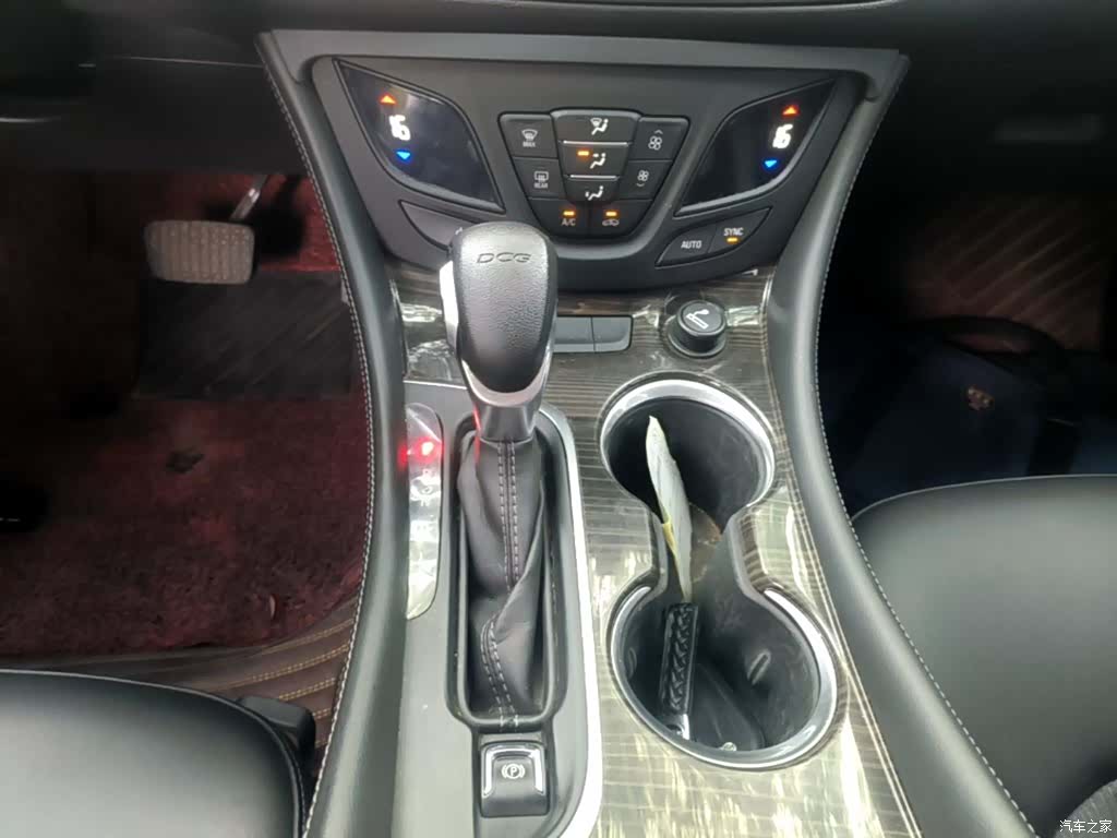 Buick Envision Plus, 2019 10