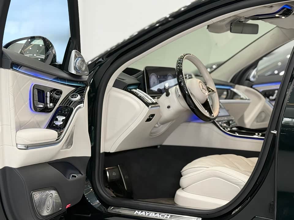 Mercedes-Benz Maybach S-class