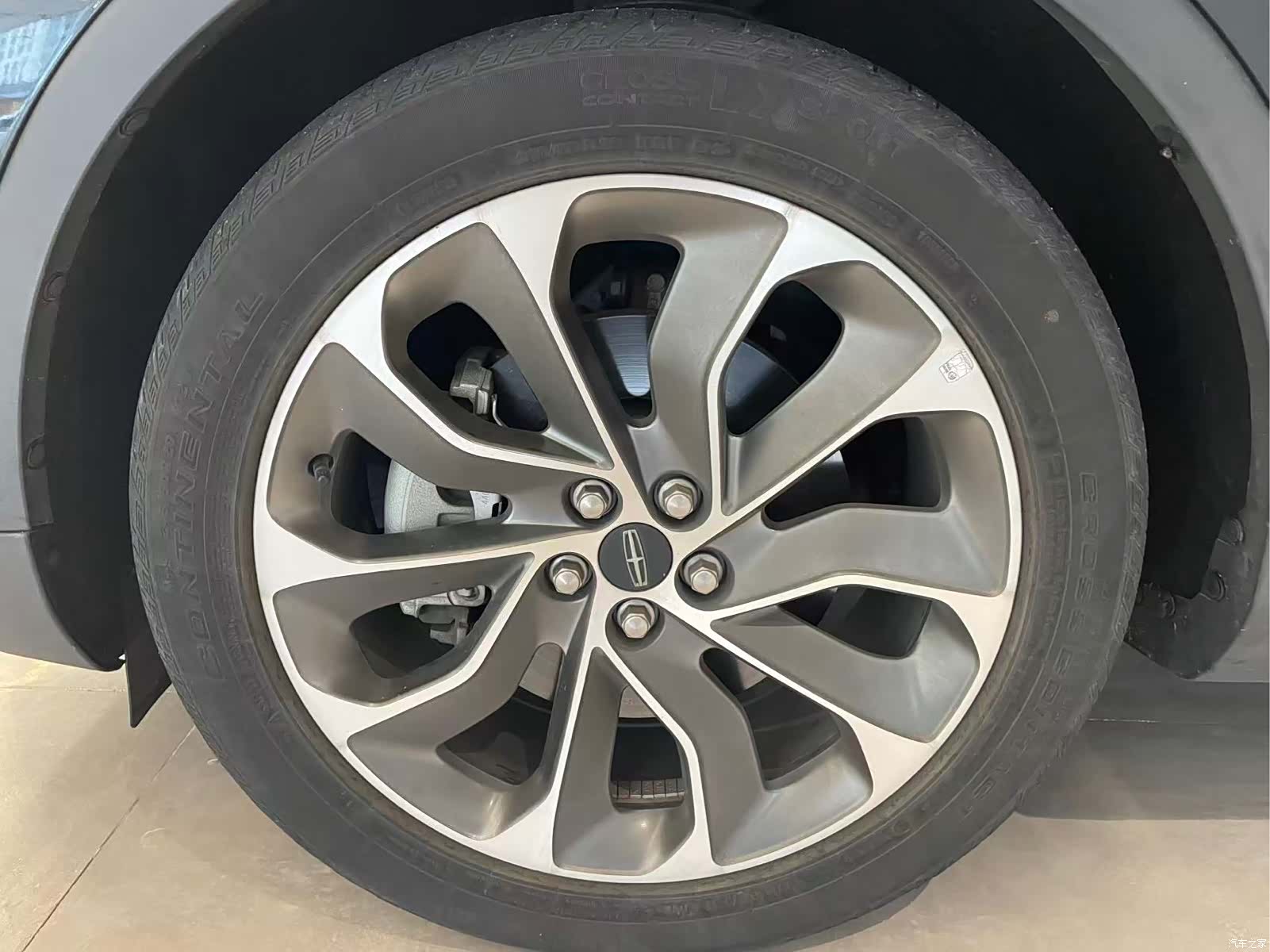 Lincoln Nautilus, 2021 13