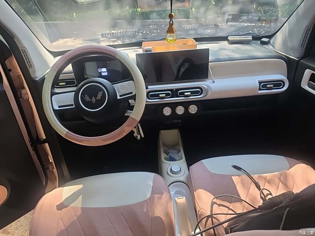 Wuling MINIEV, 2025 все фото