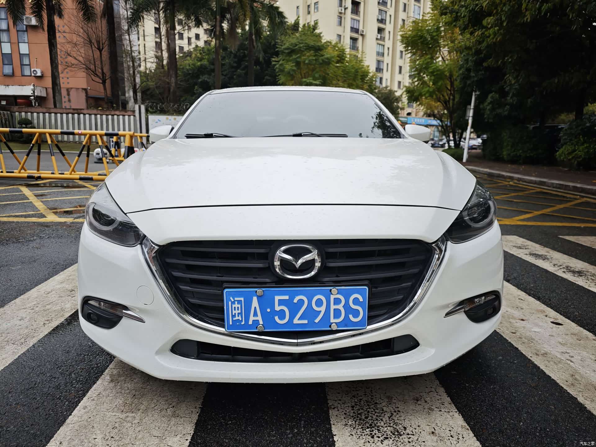 Mazda Mazda3, 2017 2