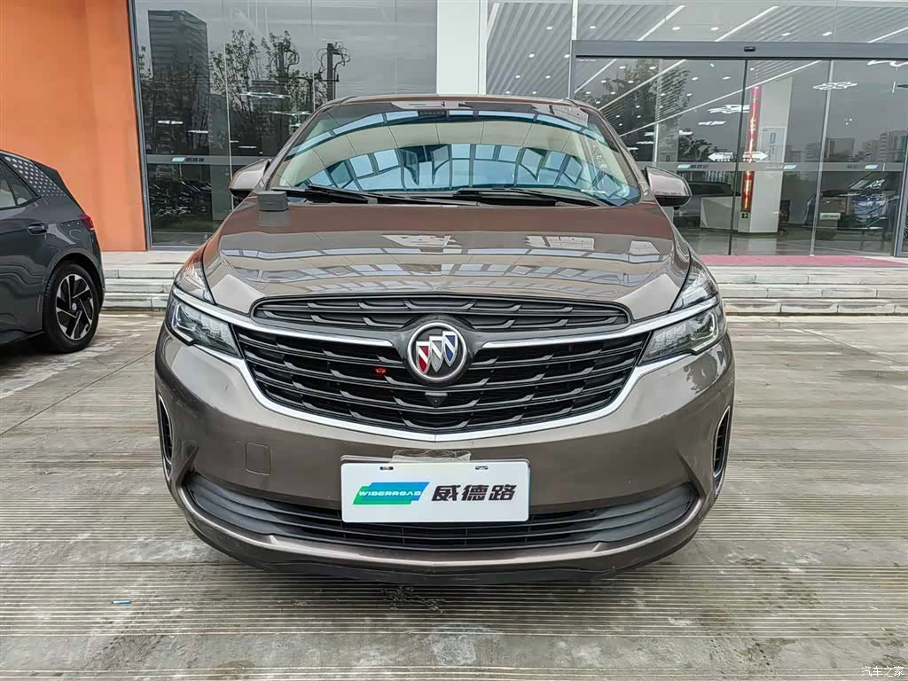 Buick GL8, 2022 2
