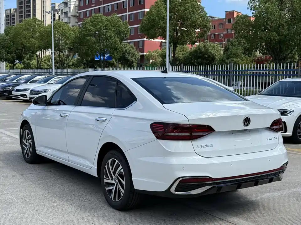 Volkswagen Lavida