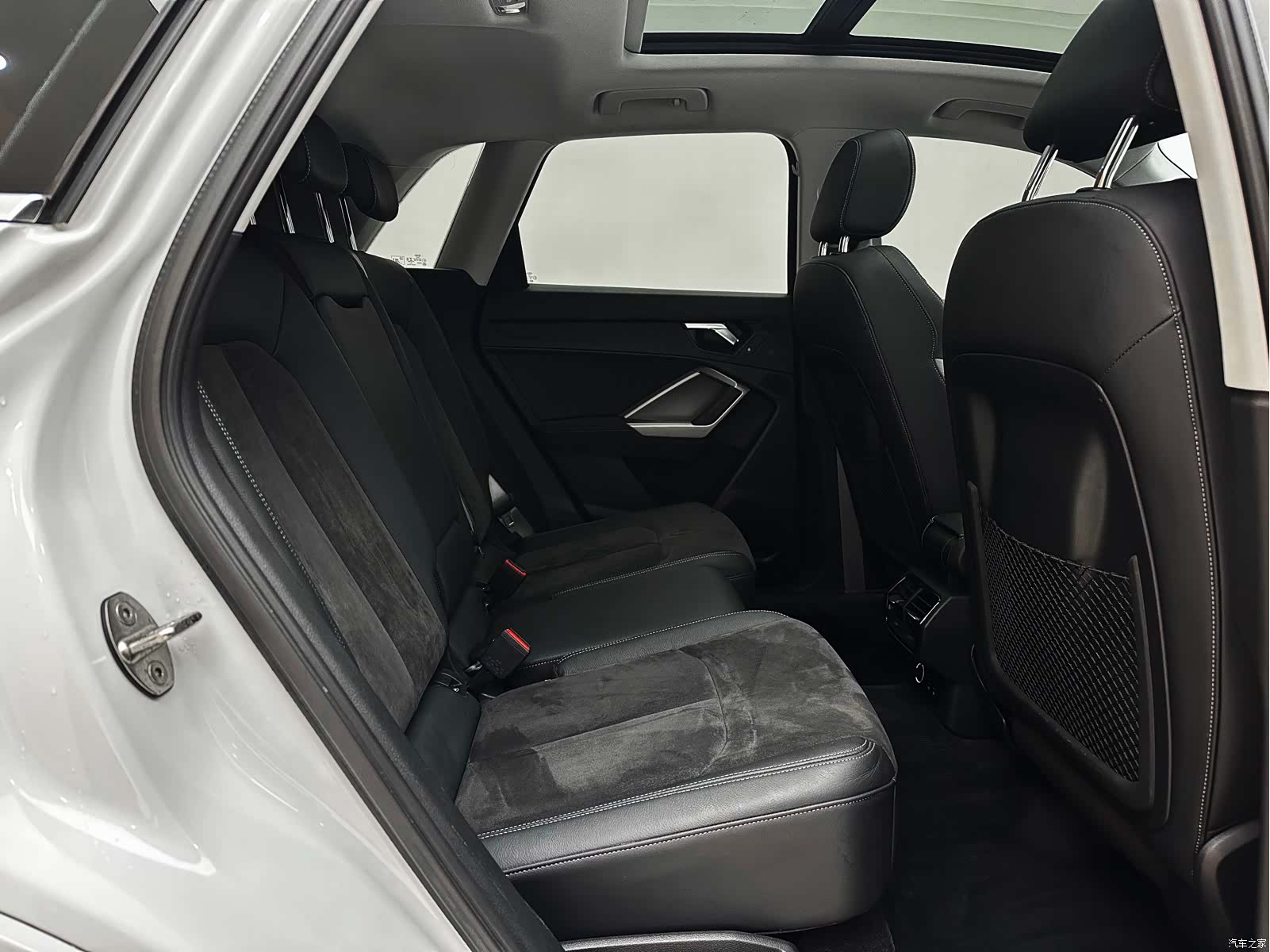 Audi Q3, 2022 16
