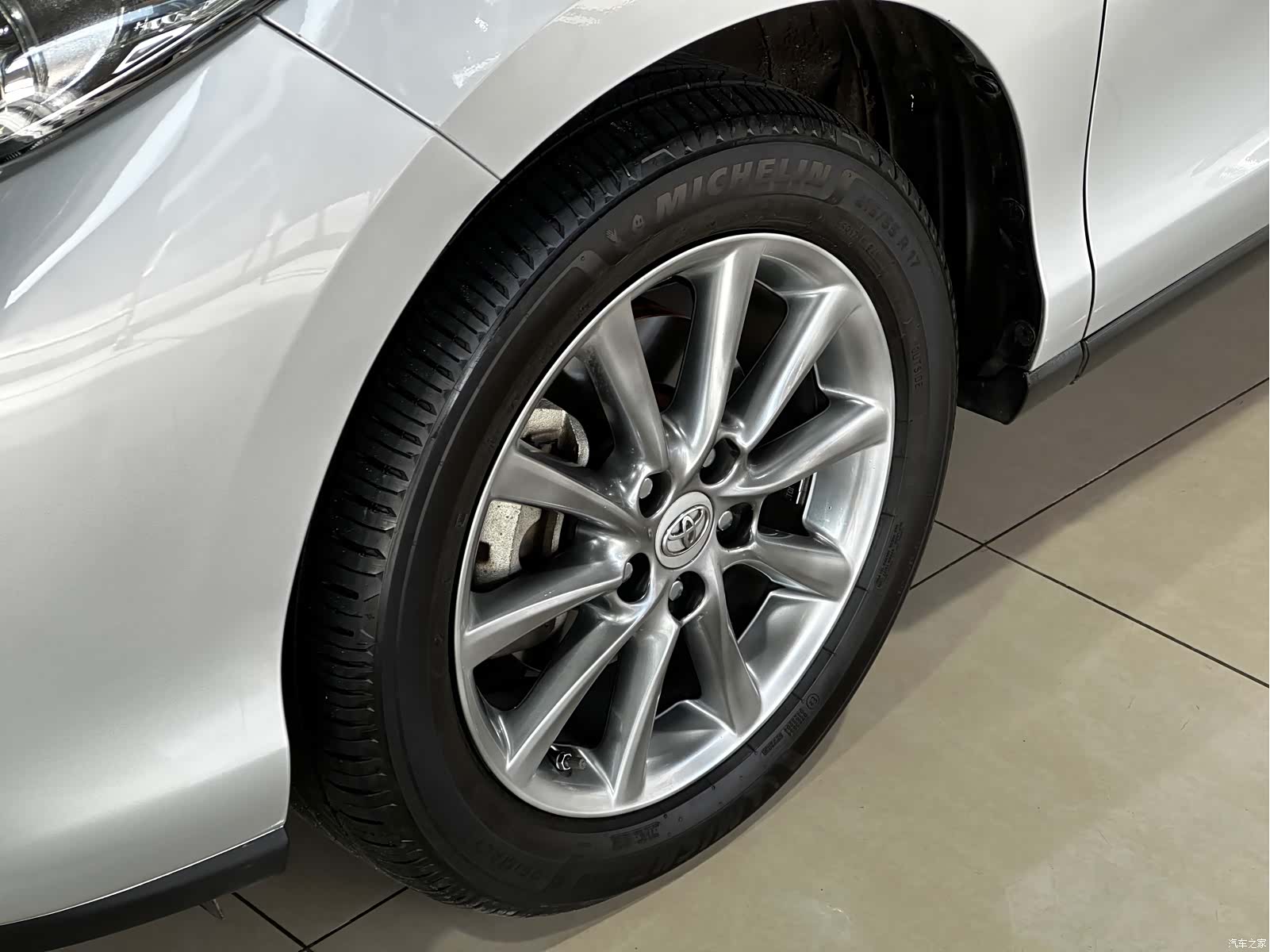 Toyota 7, 2012 16