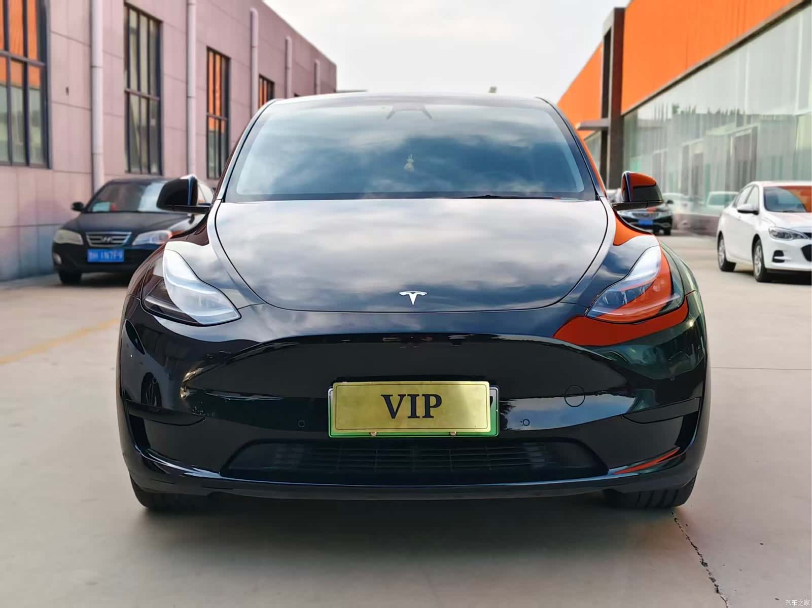 Tesla Model Y, 2022 2