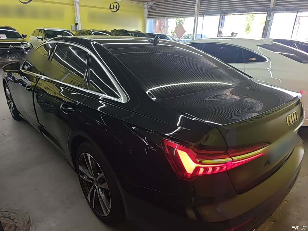 Audi A6L, 2020 все фото