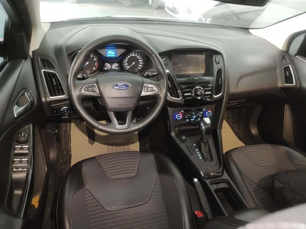 Ford Focus, 2016 16