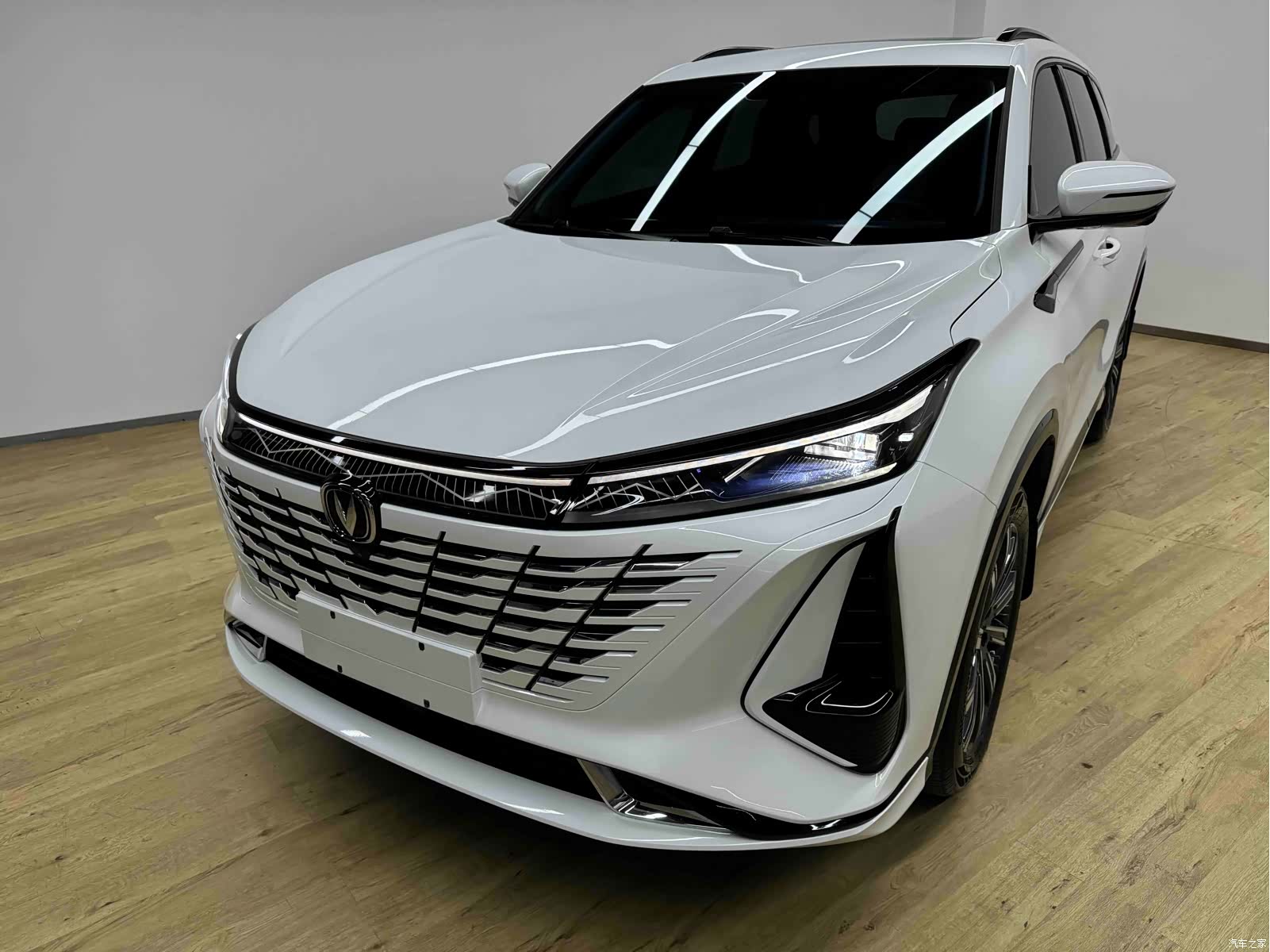 Changan CS75, 2024 4