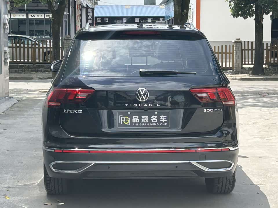 Volkswagen Tiguan L