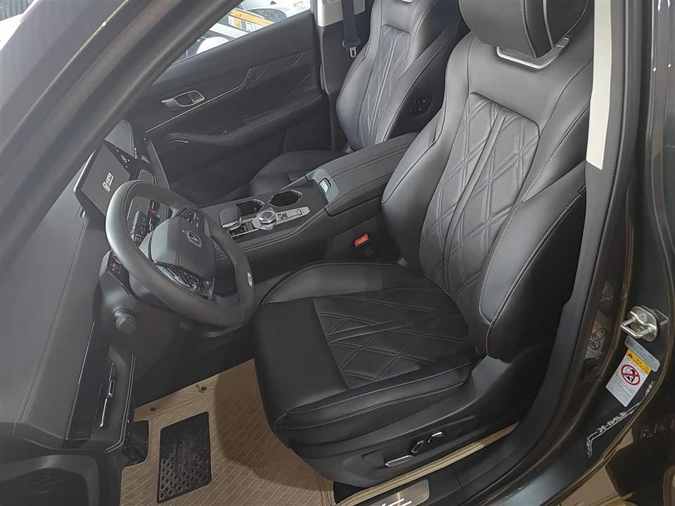 Changan UNI-K Smart iDD