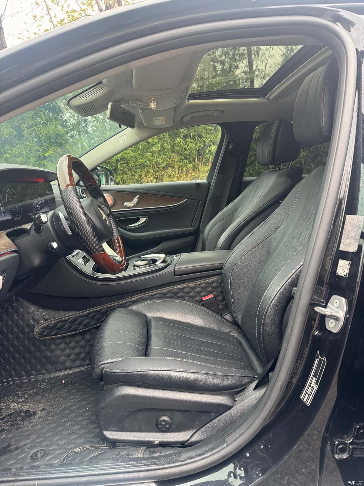 Mercedes-Benz E-Class, 2017 4