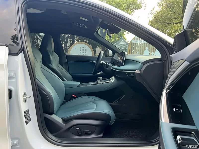 MG MG7, 2023 все фото