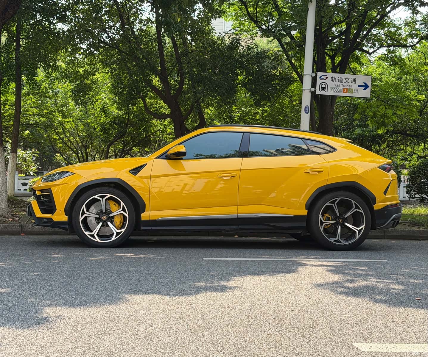 Lamborghini Urus, 2019 7